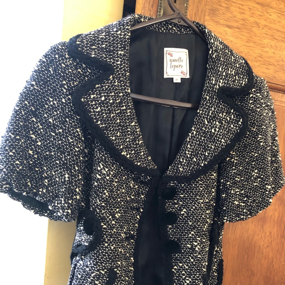 Nanette Lepore size xs short sleeve blazer